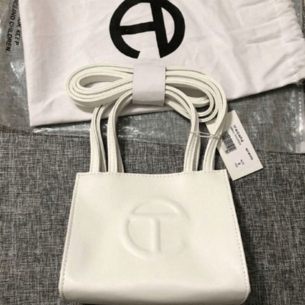 💋💋💋New Telfar Small Shopping Bag💋White